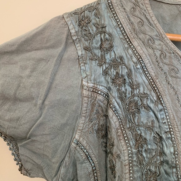 Beautiful Made In India Top - Picture 3 of 6